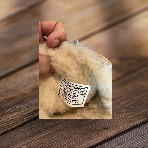 UGG Classic Short Rustic Leather Weave Limited Edition 2017-  Size 7 Rare New - Picture 8 of 10